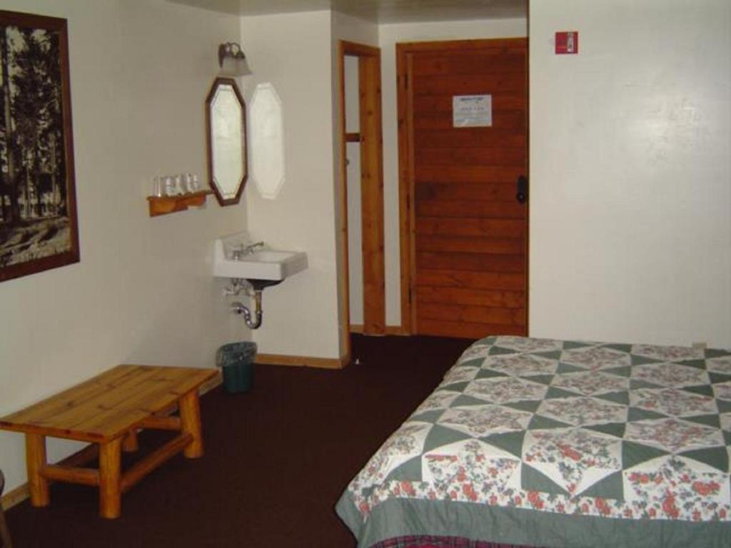 Strawberry Lodge Upper Forni Exterior photo